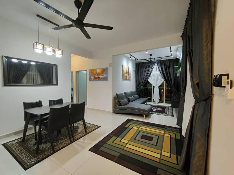 F&H Homestay,Ипох Екстериор снимка