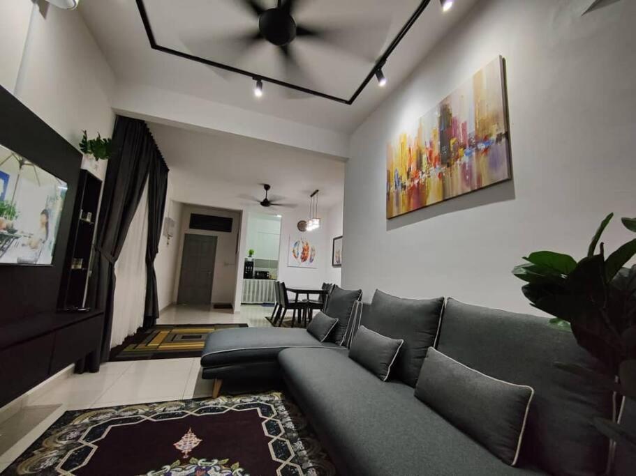 F&H Homestay,Ипох Екстериор снимка
